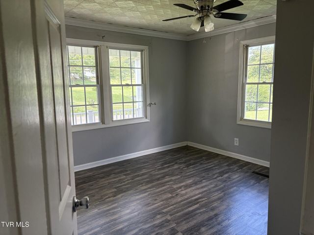 1703 Indian Ridge Road, Johnson City, TN 37604