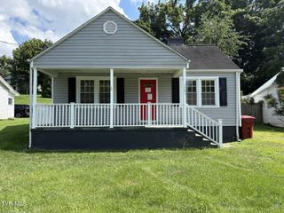 1703 Indian Ridge Road, Johnson City, TN 37604