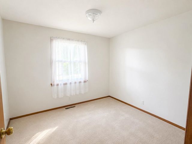 915 Lena, Salina, KS 67401