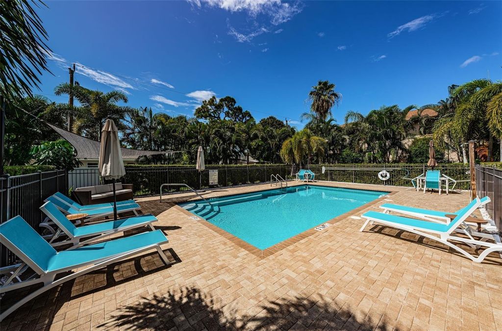 Image 42 of property listing at 7004 GREVILLA AVENUE S, South Pasadena, FL 33707