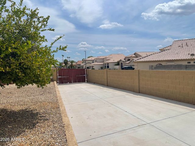 18018 N 66TH Lane, Glendale, AZ 85308