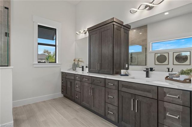 1248 NW 39th AVE, Cape Coral, FL 33993