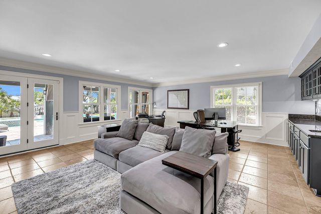 2254 Beckenham Drive, Mount Pleasant, SC 29466