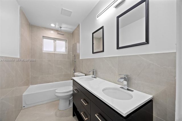 2608 NW 3rd St, Pompano Beach, FL 33069