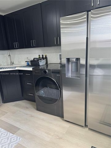 2608 NW 3rd St, Pompano Beach, FL 33069
