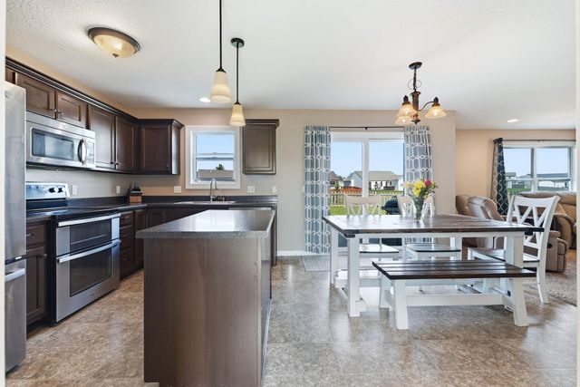 13810 Hamilton Meadows Lane, Fort Wayne, IN 46814