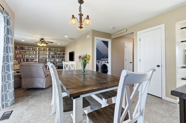 13810 Hamilton Meadows Lane, Fort Wayne, IN 46814