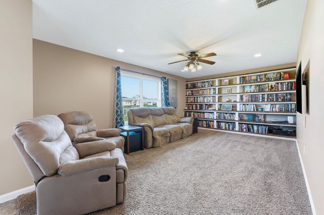 13810 Hamilton Meadows Lane, Fort Wayne, IN 46814