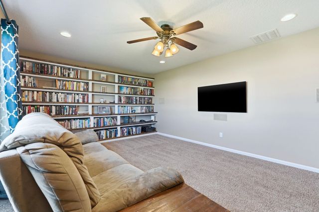 13810 Hamilton Meadows Lane, Fort Wayne, IN 46814