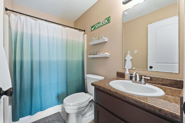 13810 Hamilton Meadows Lane, Fort Wayne, IN 46814