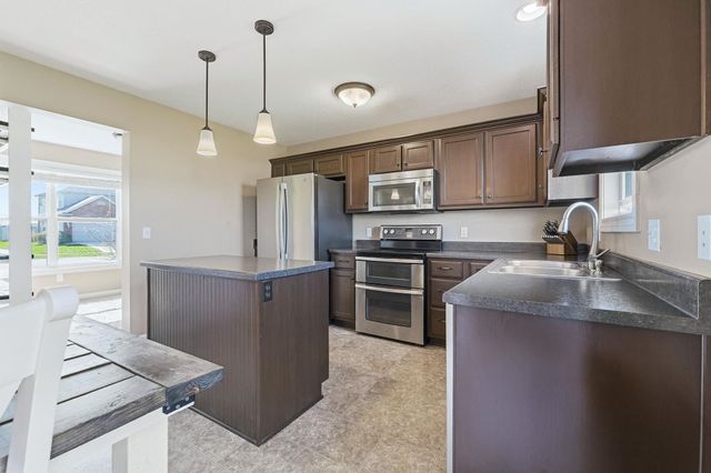 13810 Hamilton Meadows Lane, Fort Wayne, IN 46814