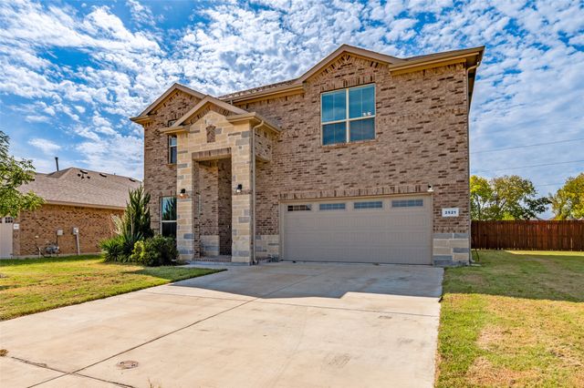 2521 Dunbarton Drive, Glenn Heights, TX 75154