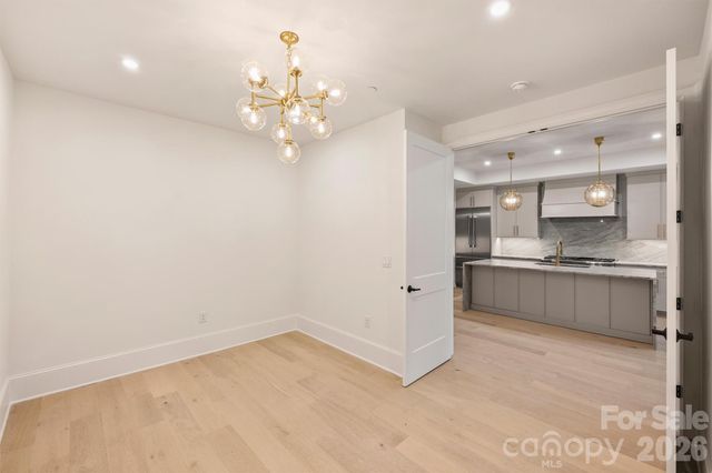 409 Queens Road 101, Charlotte, NC 28207