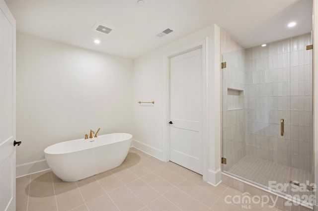 409 Queens Road 101, Charlotte, NC 28207
