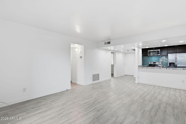 3314 N 68TH Street 141, Scottsdale, AZ 85251