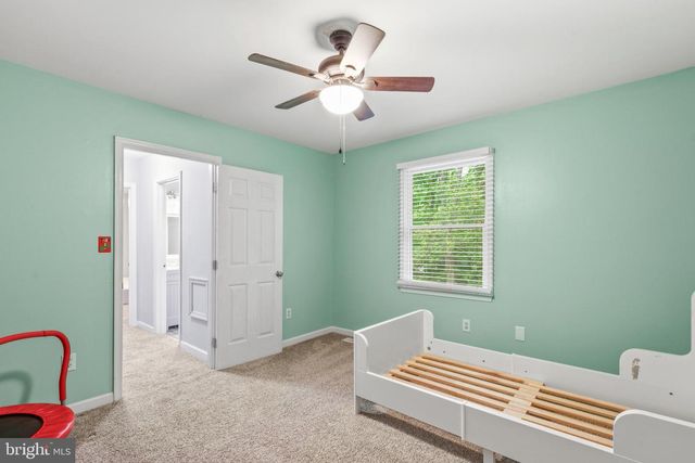 6 FLEET CT, Ocean Pines, MD 21811