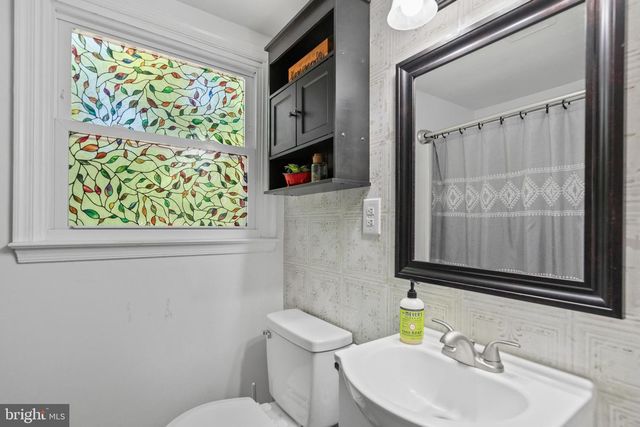 6 FLEET CT, Ocean Pines, MD 21811
