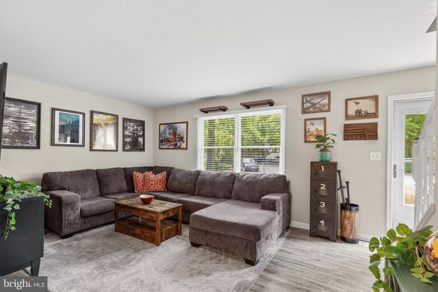 6 FLEET CT, Ocean Pines, MD 21811