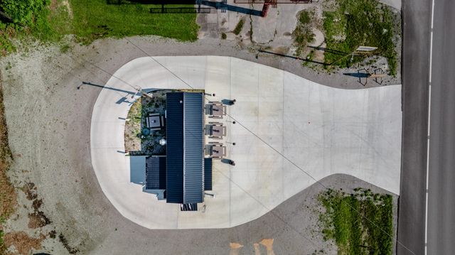 995 Hwy 27, Whitley City, KY 42653