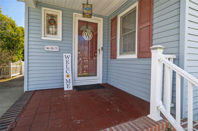 407 Morris Avenue, Rockville Centre, NY 11570