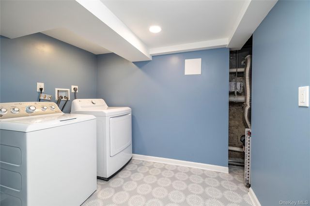 407 Morris Avenue, Rockville Centre, NY 11570