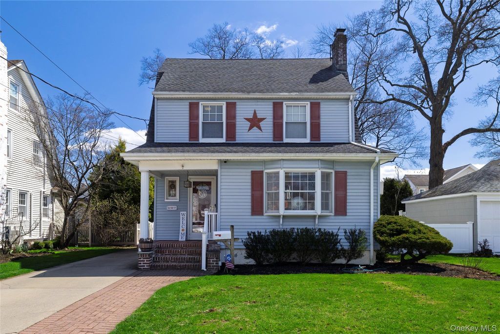 407 Morris Avenue, Rockville Centre, NY 11570