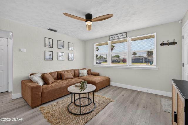 23 Palm Drive, Ormond Beach, FL 32176