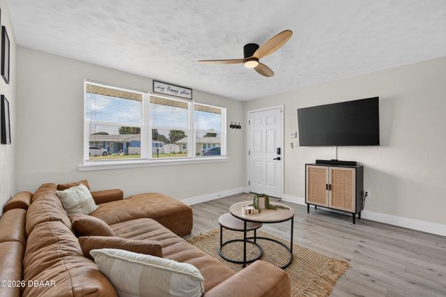 23 Palm Drive, Ormond Beach, FL 32176