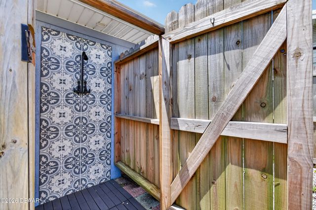 23 Palm Drive, Ormond Beach, FL 32176