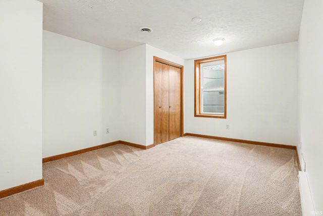 21025 Rivers Edge Drive, Goshen, IN 46528