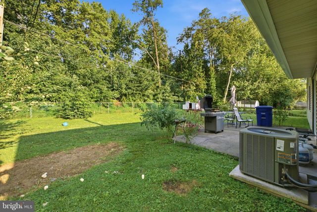 15 ECHO LN, Willingboro, NJ 08046