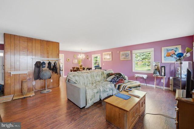 15 ECHO LN, Willingboro, NJ 08046