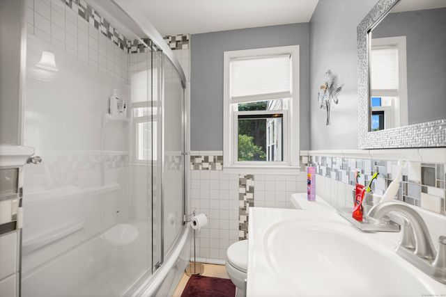 171 Flagler Avenue, Stratford, CT 06614