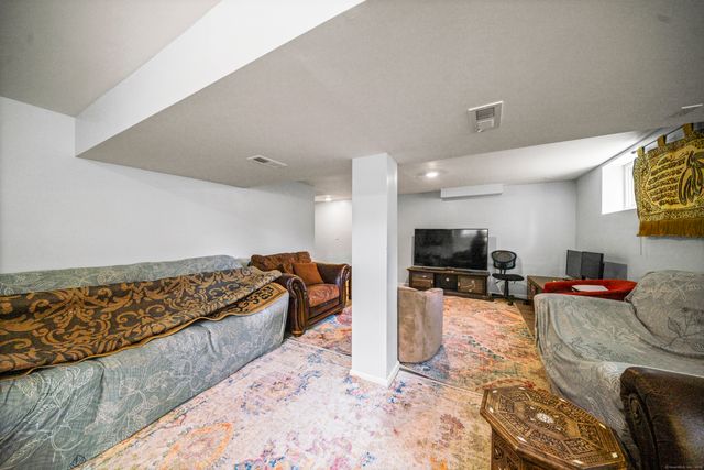 171 Flagler Avenue, Stratford, CT 06614