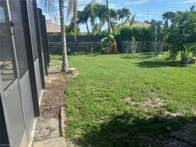 1106 SE 21st LN, Cape Coral, FL 33990