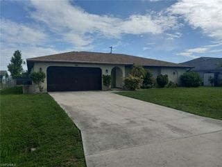 1106 SE 21st LN, Cape Coral, FL 33990