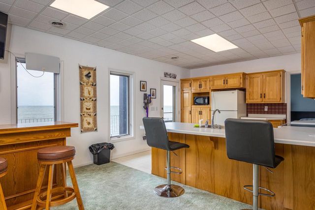 N7611 LOWER CLIFF ROAD, Sherwood, WI 54169