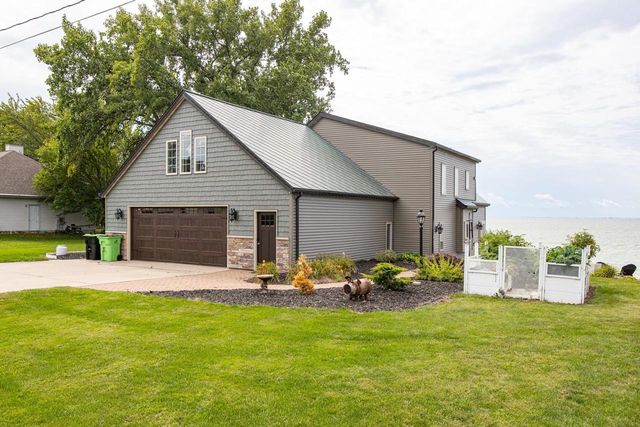 N7611 LOWER CLIFF ROAD, Sherwood, WI 54169
