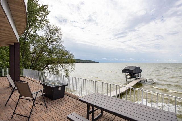 N7611 LOWER CLIFF ROAD, Sherwood, WI 54169