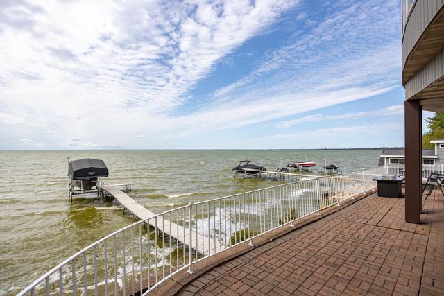 N7611 LOWER CLIFF ROAD, Sherwood, WI 54169