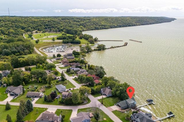 N7611 LOWER CLIFF ROAD, Sherwood, WI 54169
