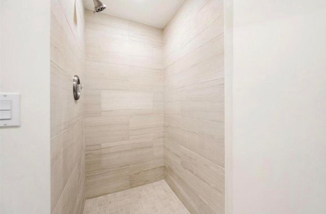 401 Monaco Way 401, Delray Beach, FL 33446