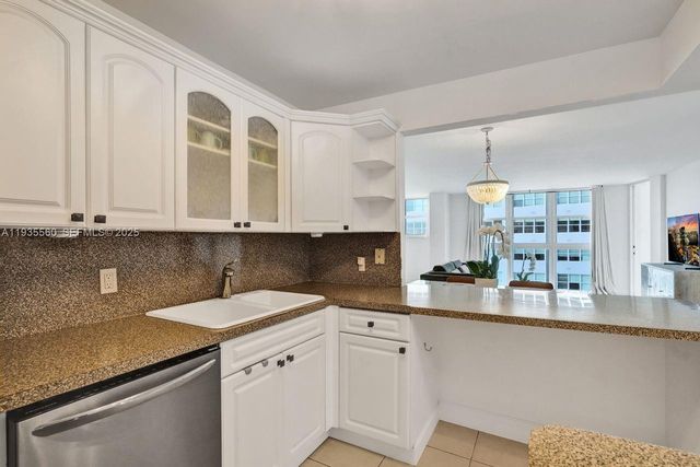 1228 West Ave 803, Miami Beach, FL 33139