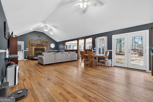 182 Ginny Lane, Griffin, GA 30223