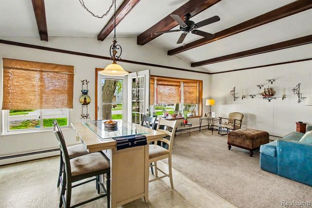 1210 Sunrise Park Street, Howell, MI 48843