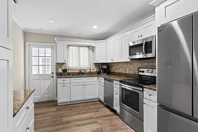 6366 5th Street, Vero Beach, FL 32968