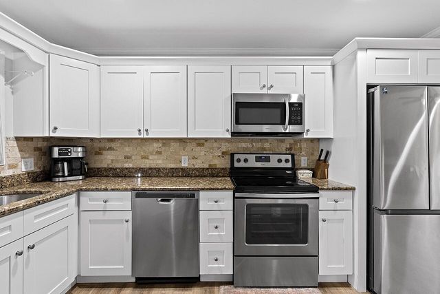 6366 5th Street, Vero Beach, FL 32968