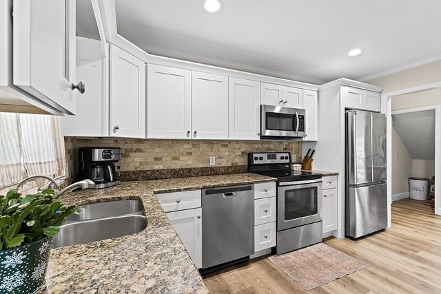 6366 5th Street, Vero Beach, FL 32968