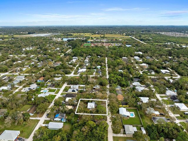 6366 5th Street, Vero Beach, FL 32968