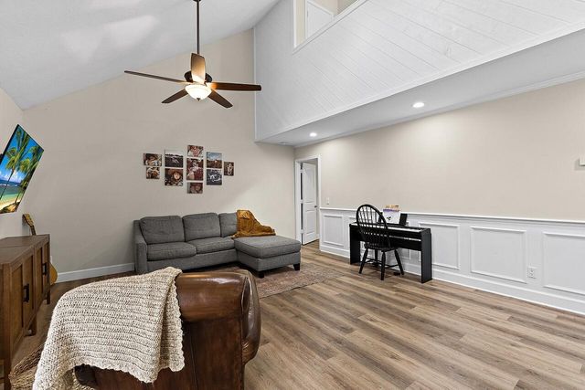 6366 5th Street, Vero Beach, FL 32968